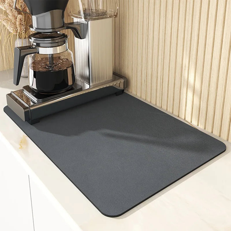 Découvrez l'Absorption Révolutionnaire ! Tapis de Séchage Ultra Absorbant pour Cuisine et Salle de Bain